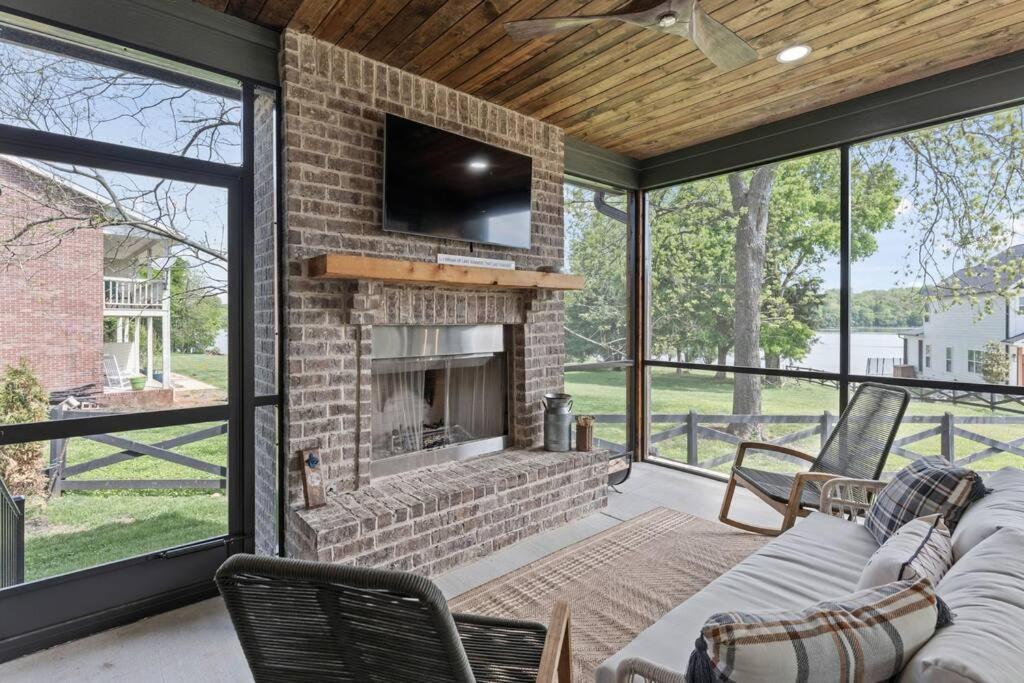 Basecamp Retreat Timsfordlake Winchester Экстерьер фото